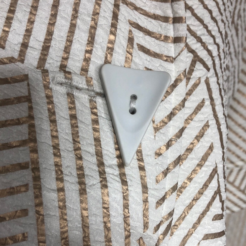 Stylish White and Gold Women's Jacket - Picture 4 of 6